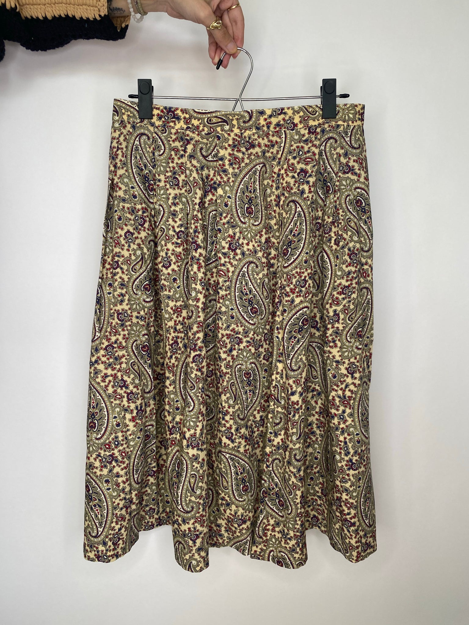 Earthy Toned Paisley Pleated Midi Skirt